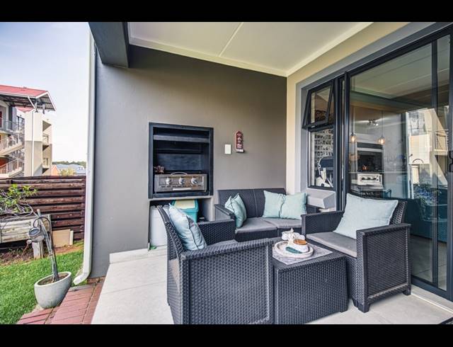 3 BEDROOM APARTMENT FOR SALE IN MODDERFONTEIN
